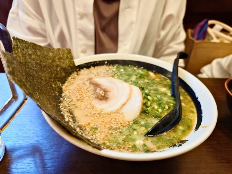 暖暮拉麵名護店芝麻香蔥拉麵