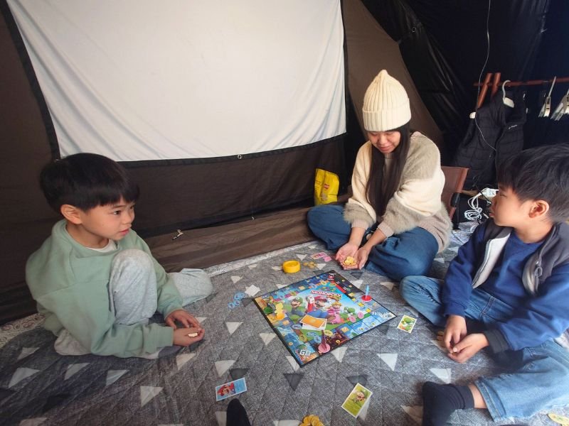 6號花園玩馬利歐桌遊