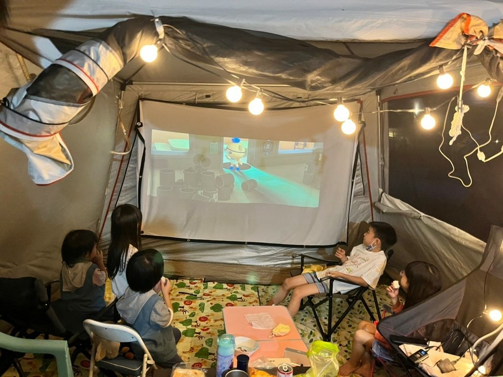 【親子露營】痞麻麻初露體驗~中壢水樂活親子露營,有水、有電,可租帳篷,遛滑梯、沙坑、戲水池,小孩無限放電,回家狂睡12小時! 12 pic pimg tw pimama 1664261416 3289652575 g l jpg