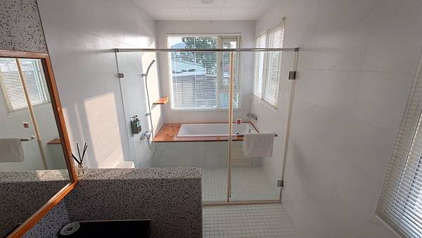 啄雲啖綠~埔里溜滑梯親子民宿推薦,溜滑梯、盪鞦韆、彈珠台整組搬到房間裡! 6 pic pimg tw pimama 1703582059 2189410517 g n jpg