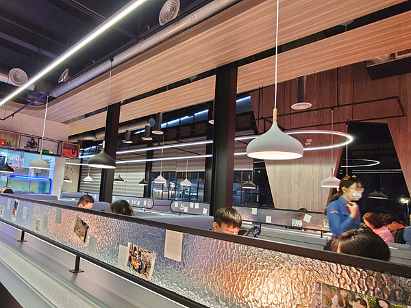 南投埔里餐廳推薦-朗寧牛排 Running Steak|牛排也可以軌道送餐,小孩超興奮 3 pic pimg tw pimama 1703840052 2170352080 g n png