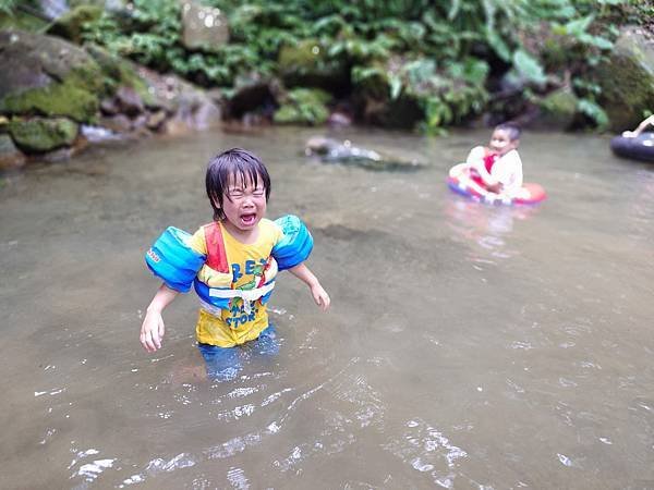夏天露營就是要驅蟲!尊重愛護大自然,安全無毒友善鮮之路蟲搬家/臭別來雙梅家第7露根本來到蝴蝶谷(附上夏季露營必備好物/鮮之路產品折扣碼)5 20 pic pimg tw pimama 1720514659 626630678 g n jpg