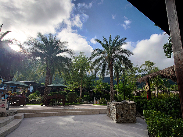 台東兩天一日遊|住宿分享|在地老品牌知本亞灣溫泉飯店,房間景觀看得見海超chill 9 pic pimg tw pimama 1720531020 3914008511 g n png