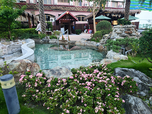 台東兩天一日遊|住宿分享|在地老品牌知本亞灣溫泉飯店,房間景觀看得見海超chill 10 pic pimg tw pimama 1720531020 4059024343 g n png